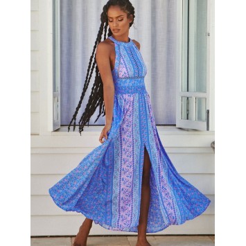 NARAH est une robe JAASE longue et dos nu dans le style bohème romantique imprimé Blueberry